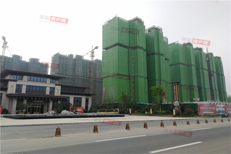 龙泉街道信达小区3室2厅1卫130平米